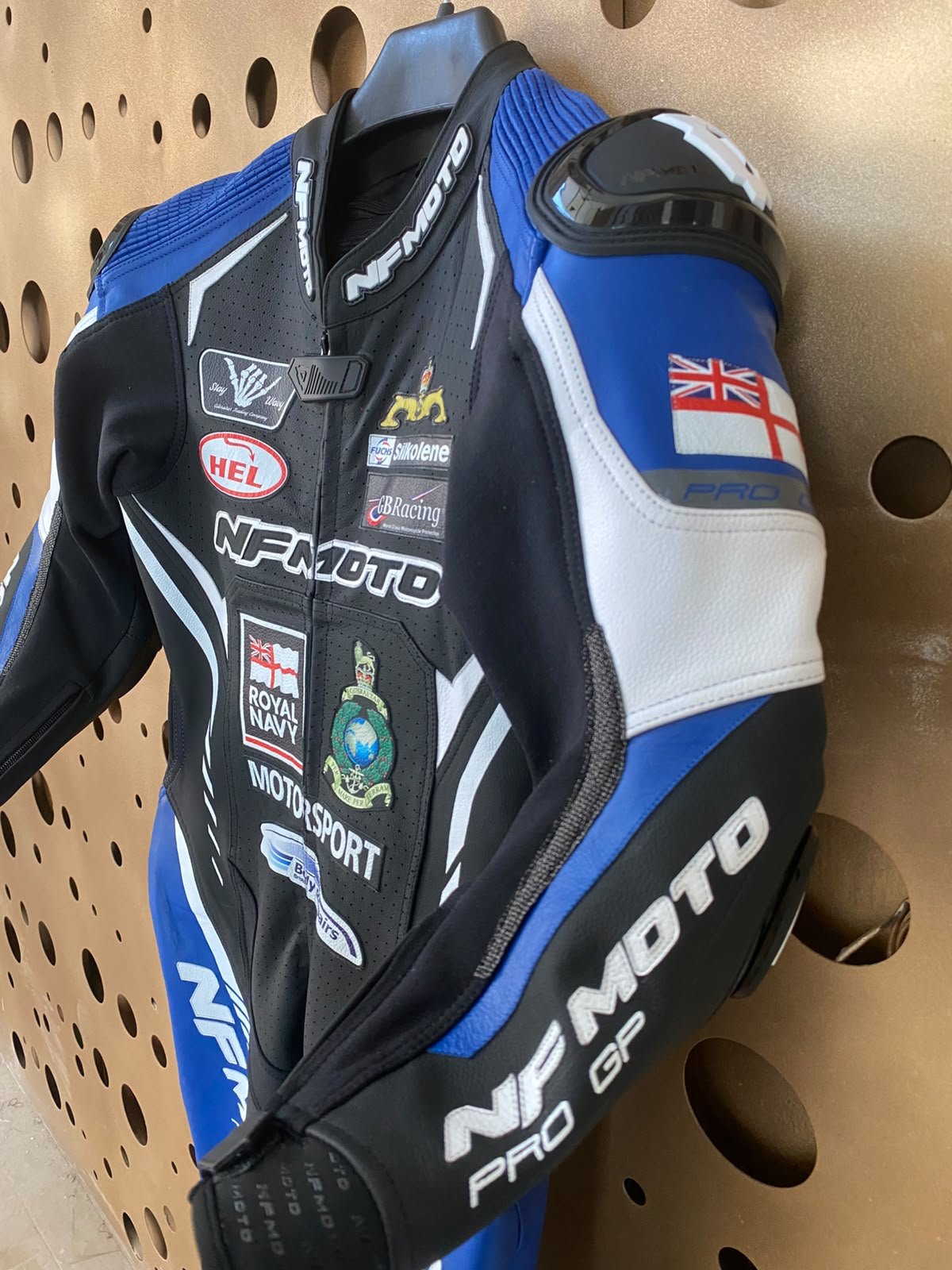 NFmoto custom leather race suit, detail view