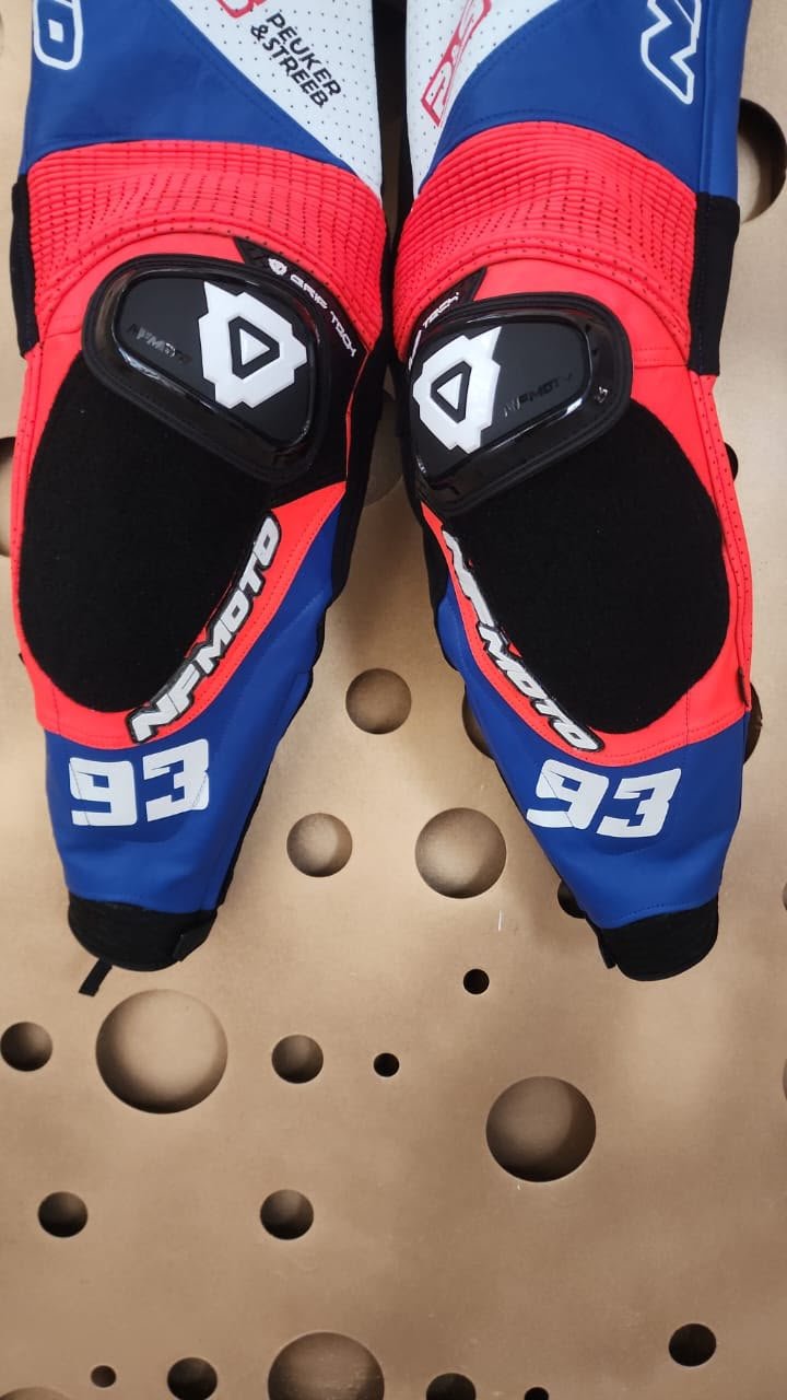 NFmoto custom leather race suit, detail view
